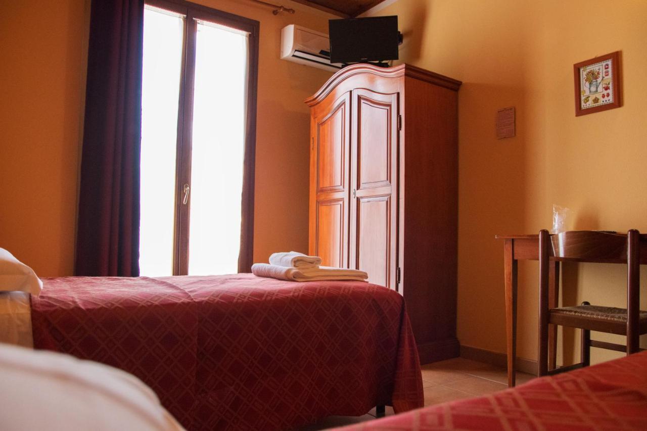 Agriturismo Ai Due Volti Доссобуоно Екстер'єр фото