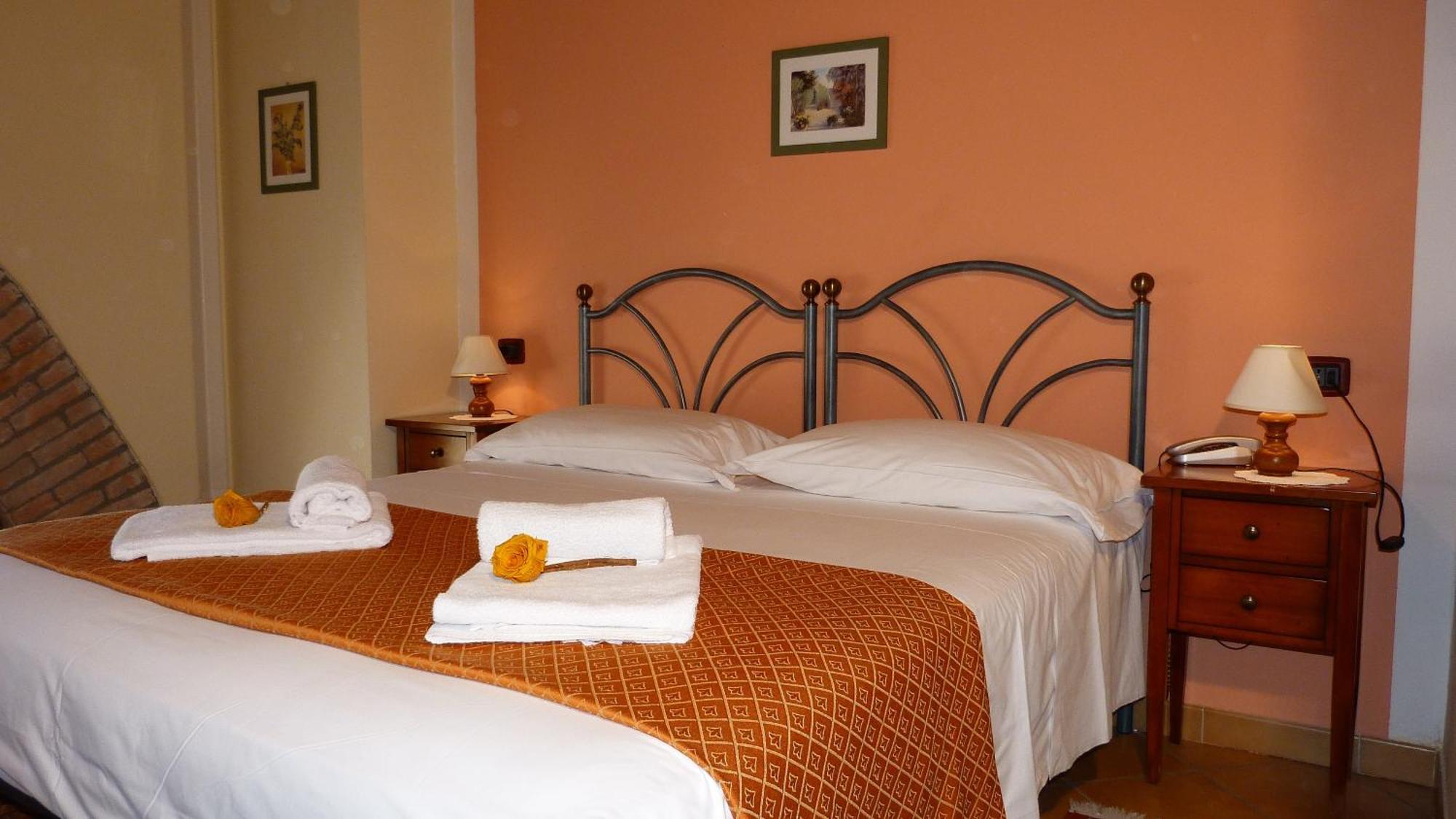 Agriturismo Ai Due Volti Доссобуоно Номер фото